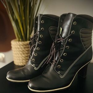 Timberland Black Heeled Boots.  3 inch heel.